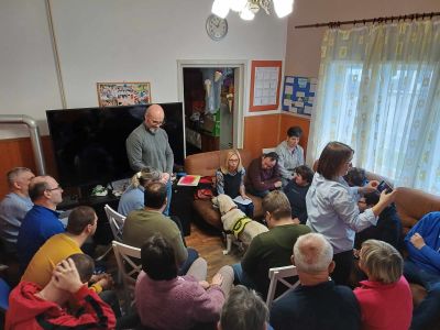 Radionice s LUNOM - terapijskim psom!