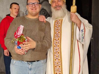 Sveti Nikola daruje članove Udruge