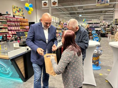 TEDi - donacija udruzi OSIT Bjelovar TEDi - donacija udruzi OSIT Bjelovar
