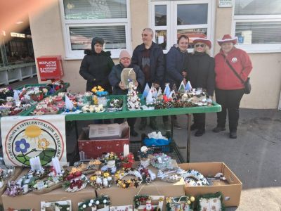 Predstavljanje udruge i donacijska izložba adventskih radova