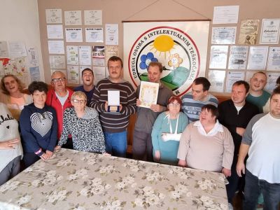 Zlatna plaketa “Grb grada Bjelovara”