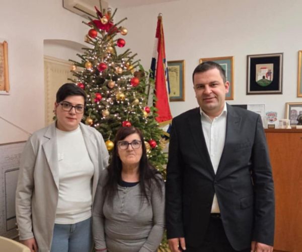 Božićna košara od grada Bjelovara