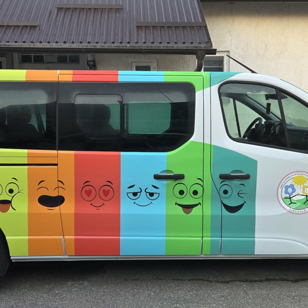 Novo lice našeg kombija!